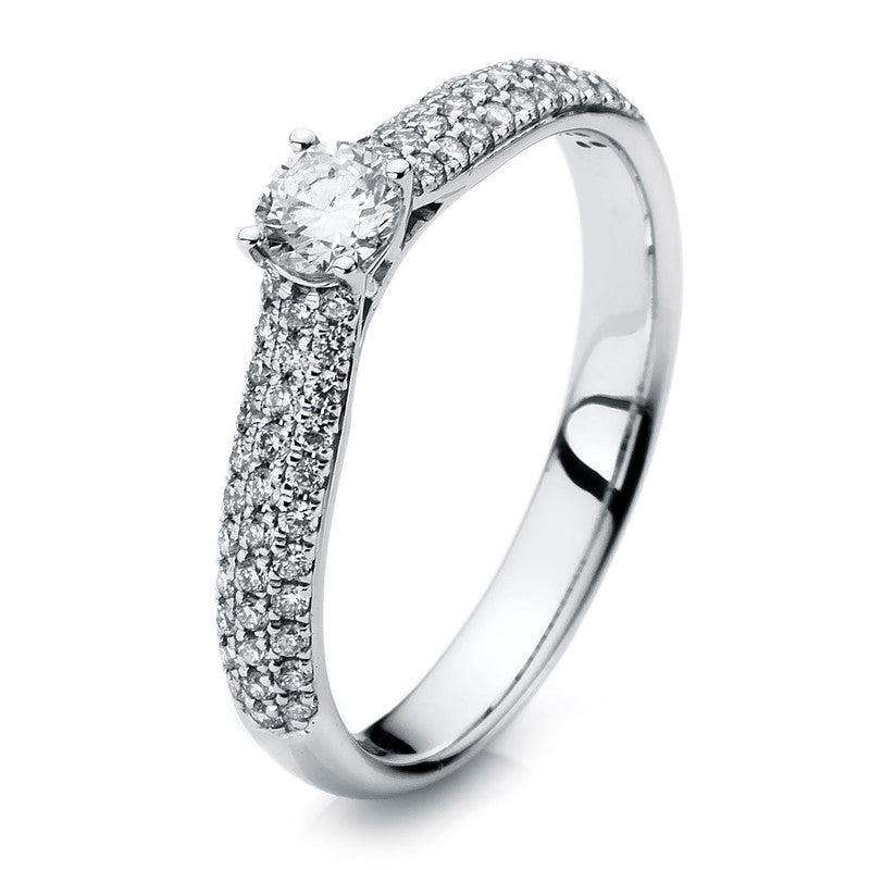 Ring    aus 585/-14 Karat Weißgold mit 67 Diamanten 0