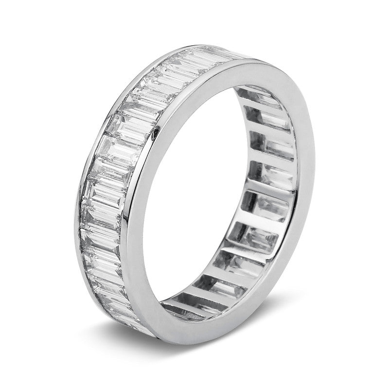 Ring    aus 750/-18 Karat Weißgold mit 43 Diamanten 3