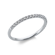 Ring    aus 750/-18 Karat Weißgold mit 21 Diamanten 0