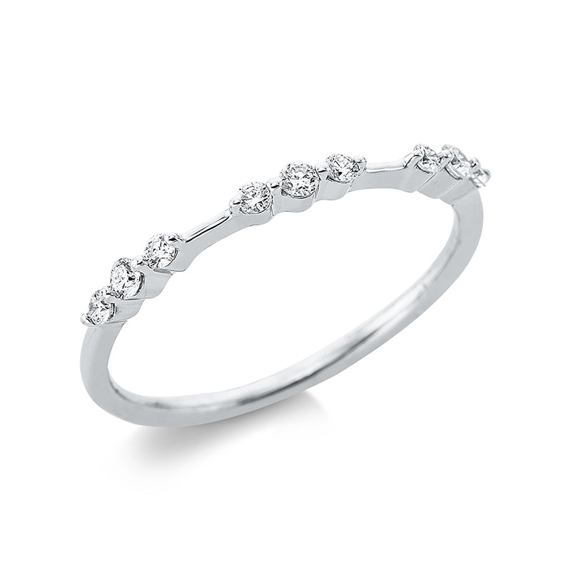 Ring    aus 750/-18 Karat Weißgold mit 9 Diamanten 0