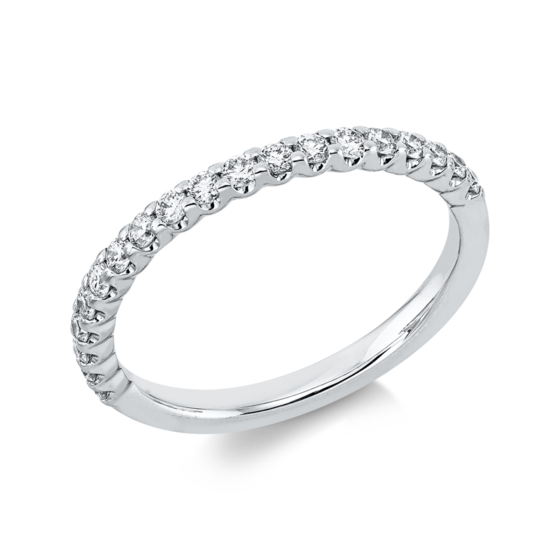 Ring    aus 750/-18 Karat Weißgold mit 19 Diamanten 0