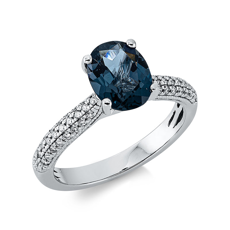 Ring mit Topas  aus 750/-18 Karat Weißgold mit 53 Diamanten 0