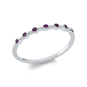 Ring mit Rubin  aus 750/-18 Karat Weißgold  