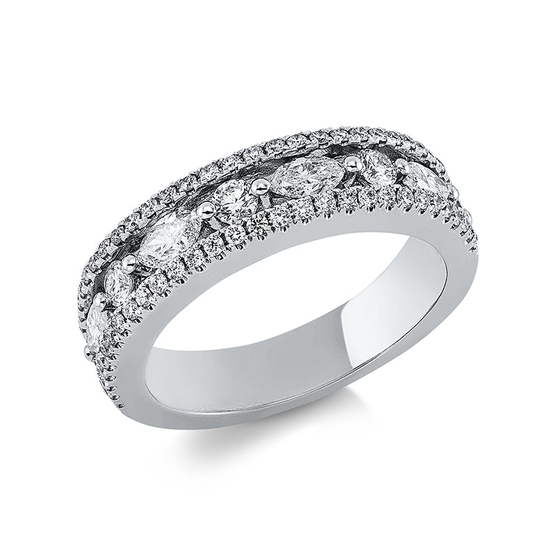 Ring    aus 750/-18 Karat Weißgold mit 69 Diamanten 0