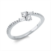 Ring    aus 750/-18 Karat Weißgold mit 24 Diamanten 0