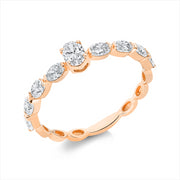 Ring    aus 750/-18 Karat Rotgold mit 9 Diamanten 0