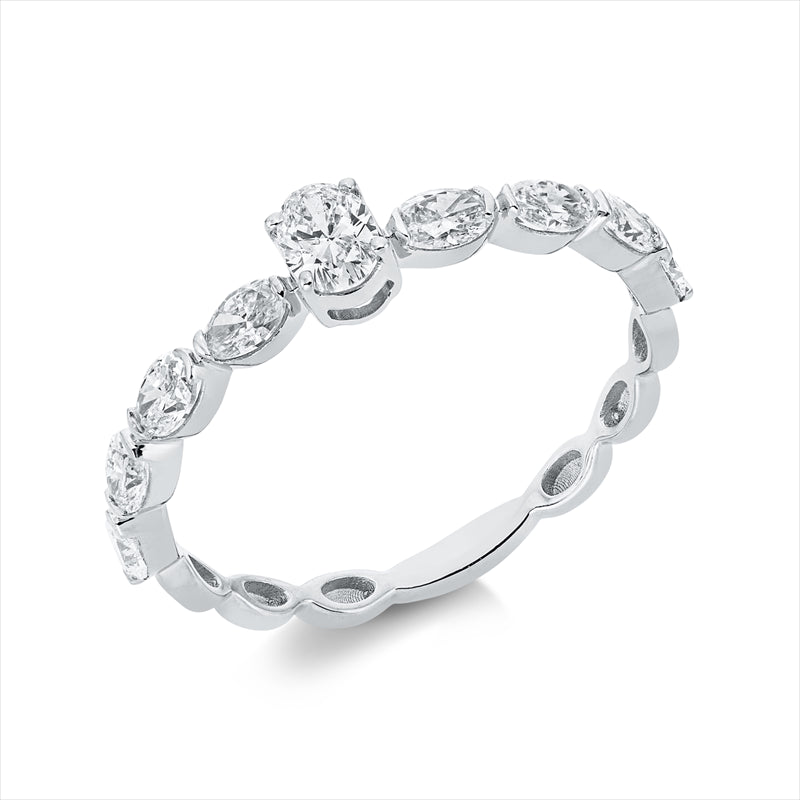 Ring    aus 750/-18 Karat Weißgold mit 9 Diamanten 0
