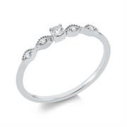 Ring    aus 750/-18 Karat Weißgold mit 5 Diamanten 0