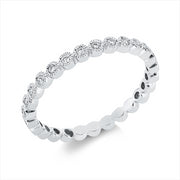 Ring    aus 750/-18 Karat Weißgold mit 19 Diamanten 0