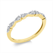 Ring    aus 750/-18 Karat Gelbgold mit 16 Diamanten 0