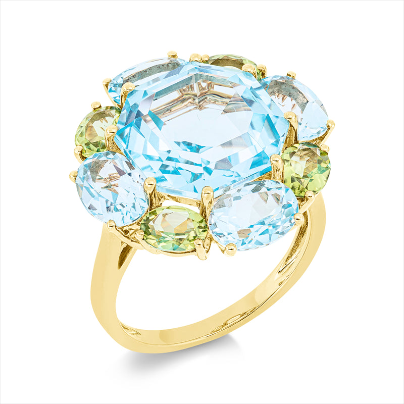 Ring mit Peridot  aus 750/-18 Karat Gelbgold  