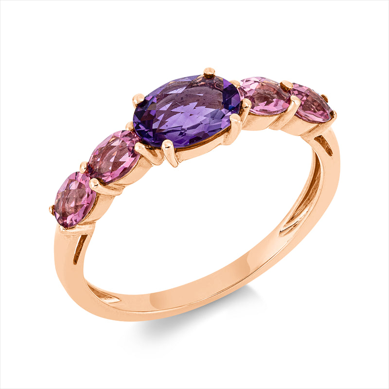 Ring mit Amethyst  aus 750/-18 Karat Rotgold  