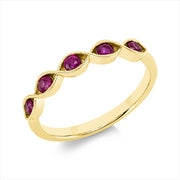 Ring mit Rubin  aus 750/-18 Karat Gelbgold MPM_SKIP_FIELD 