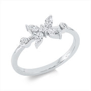 Ring    aus 750/-18 Karat Weißgold mit 7 Diamanten 0