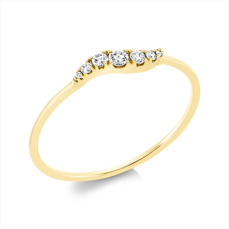 Ring    aus 750/-18 Karat Gelbgold mit 7 Diamanten 0