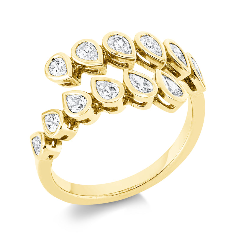 Ring    aus 750/-18 Karat Gelbgold mit 12 Diamanten 0