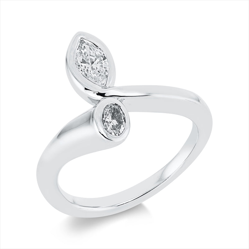 Ring    aus 750/-18 Karat Weißgold mit 2 Diamanten 0