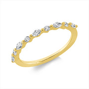 Ring    aus 750/-18 Karat Gelbgold mit 9 Diamanten 0