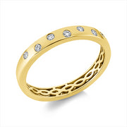 Ring    aus 750/-18 Karat Gelbgold mit 7 Diamanten 0