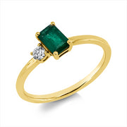 Ring mit Smaragd  aus 750/-18 Karat Gelbgold mit 1 Diamant 0