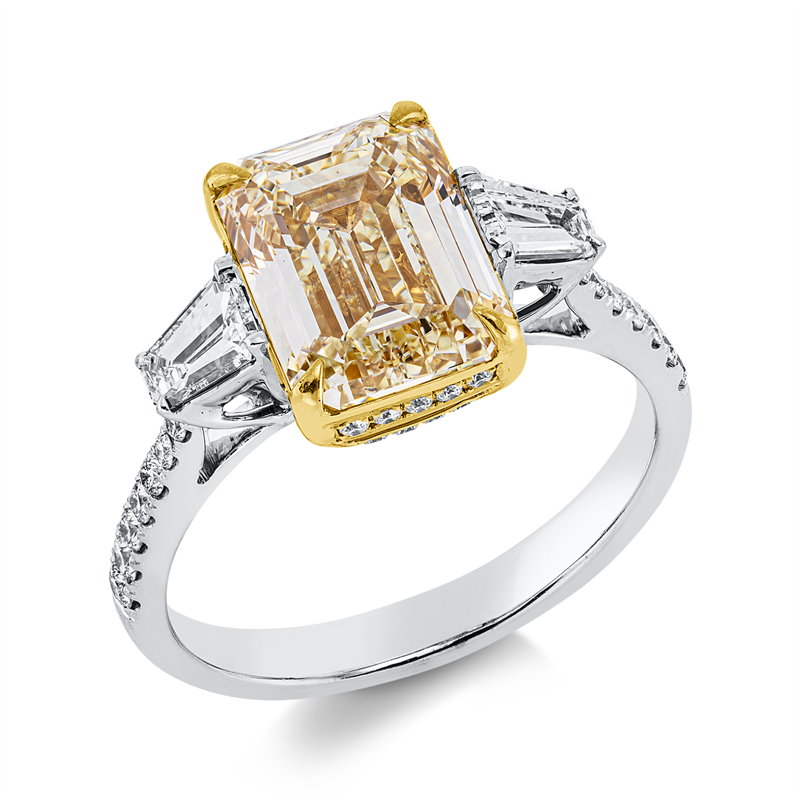Ring    aus 750/-18 Karat Weißgold / Gelbgold mit 43 Diamanten 4