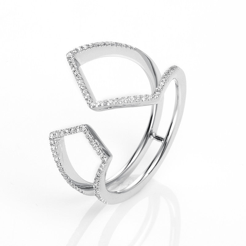 Ring    aus 750/-18 Karat Weißgold mit 86 Diamanten 0