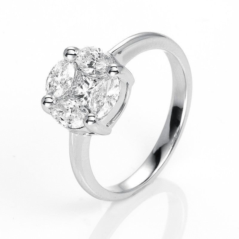 Ring    aus 750/-18 Karat Weißgold mit 5 Diamanten 1