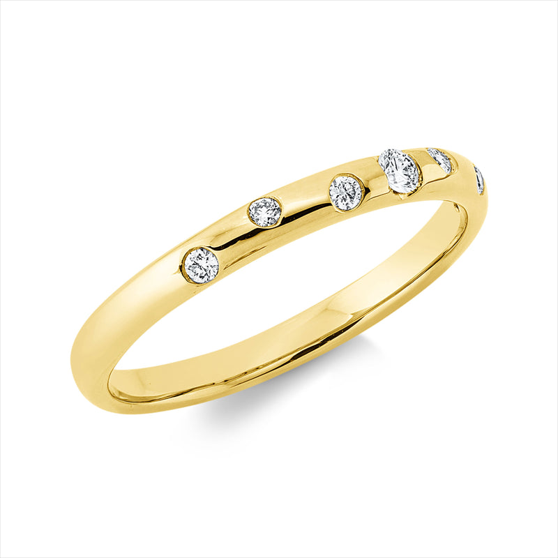 Ring    aus 750/-18 Karat Gelbgold mit 7 Diamanten 0