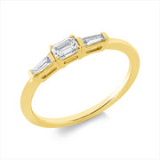 Ring    aus 750/-18 Karat Gelbgold mit 3 Diamanten 0