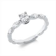 Ring    aus 750/-18 Karat Weißgold mit 5 Diamanten 0