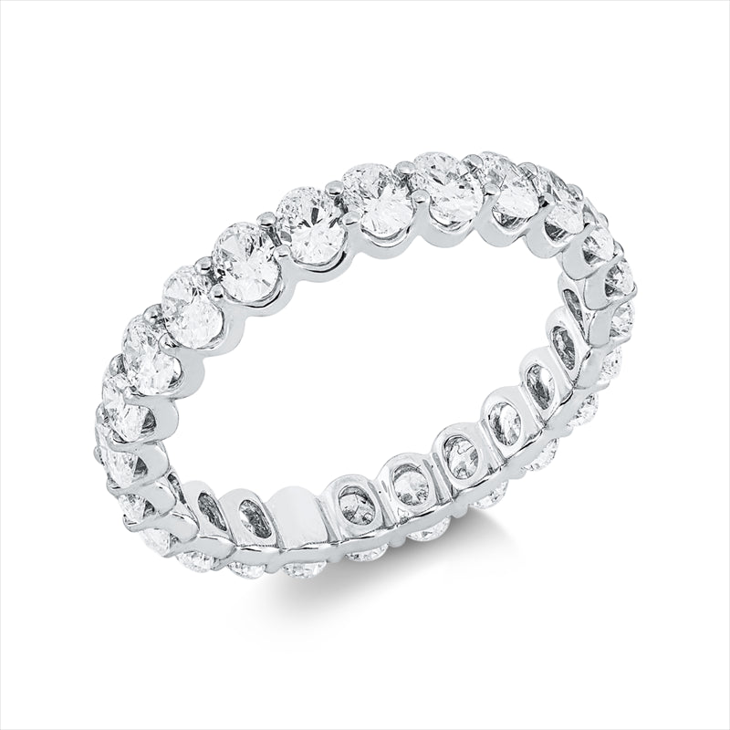 Ring    aus 750/-18 Karat Weißgold mit 24 Diamanten 2