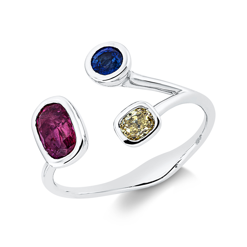 Ring mit Saphir  aus 750/-18 Karat Weißgold mit 1 Diamant 0
