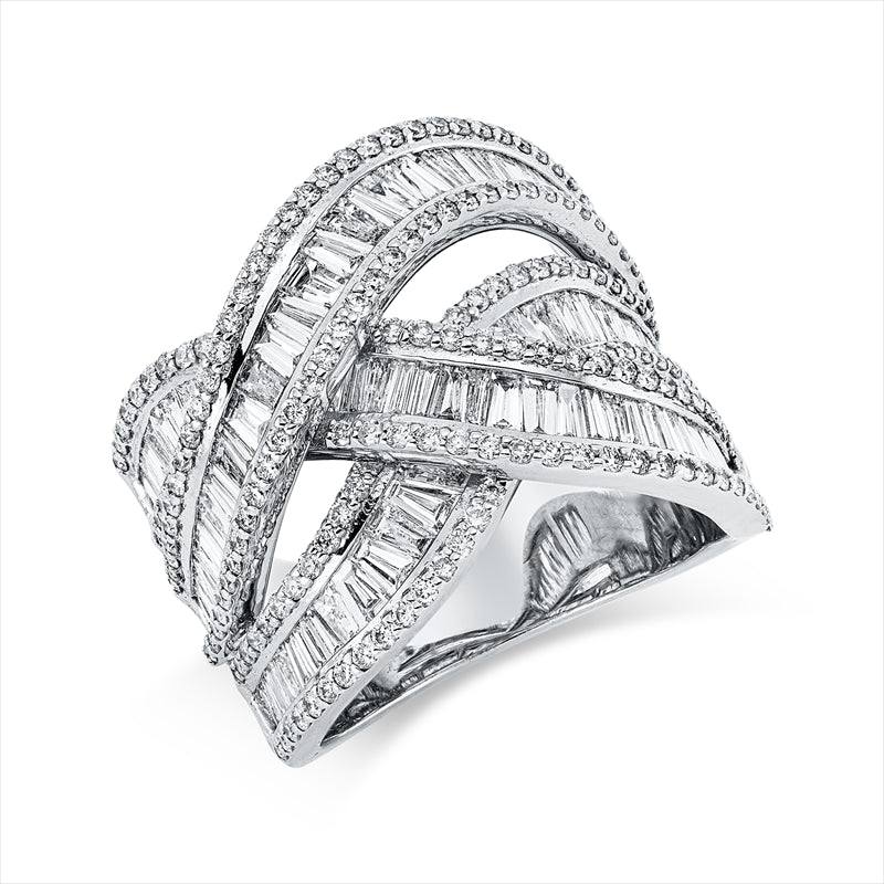 Ring    aus 750/-18 Karat Weißgold mit 284 Diamanten 2