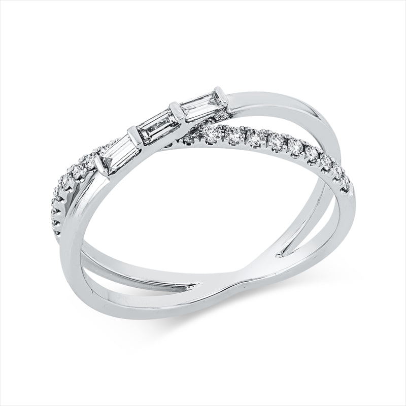 Ring    aus 750/-18 Karat Weißgold mit 24 Diamanten 0