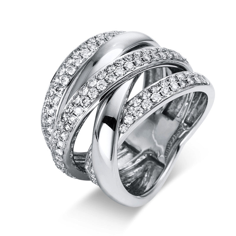 Ring    aus 750/-18 Karat Weißgold mit 125 Diamanten 1