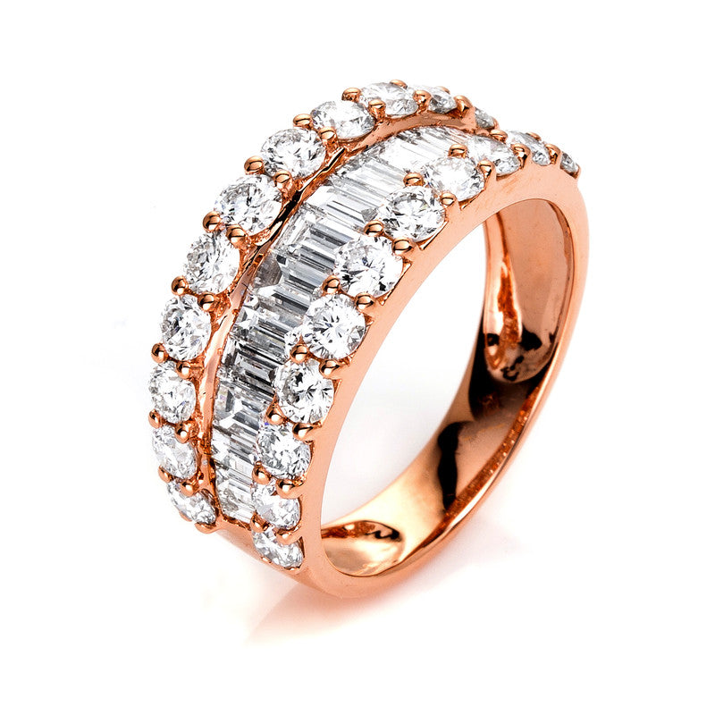 Ring    aus 750/-18 Karat Rotgold mit 41 Diamanten 2