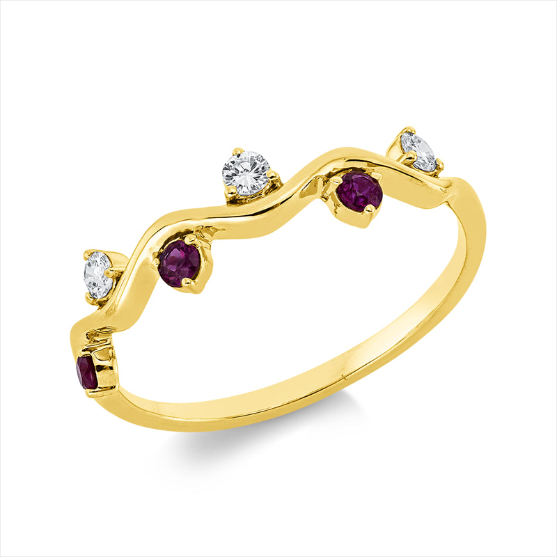 Ring mit Rubin  aus 750/-18 Karat Gelbgold mit 3 Diamanten 0