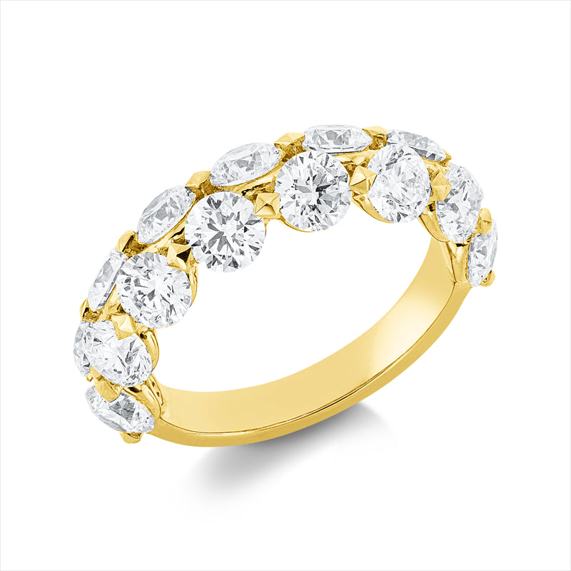 Ring    aus 750/-18 Karat Gelbgold mit 16 Diamanten 4 ct