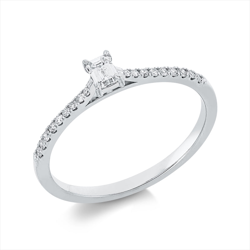 Ring    aus 750/-18 Karat Weißgold mit 19 Diamanten 0