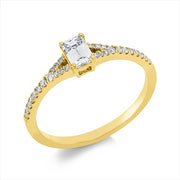 Ring    aus 750/-18 Karat Gelbgold mit 29 Diamanten 0