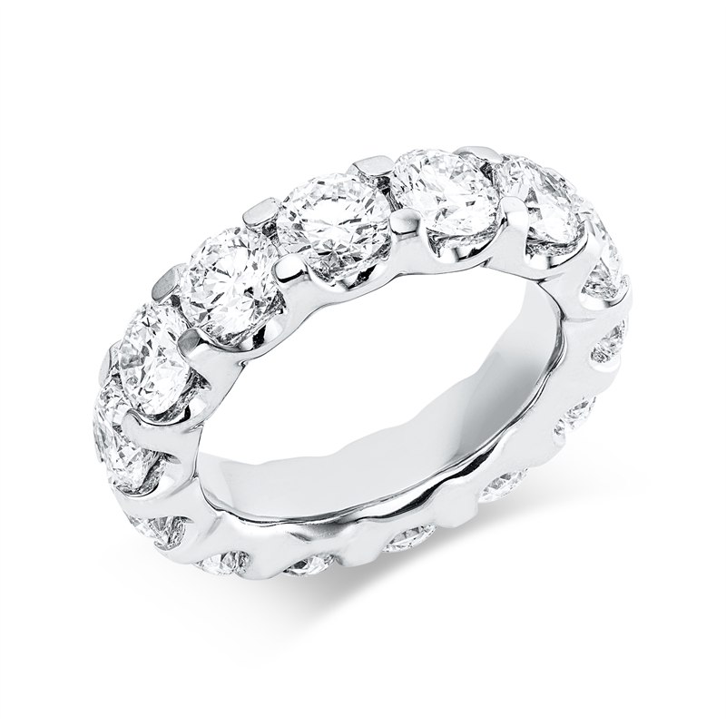 Ring    aus 750/-18 Karat Weißgold mit 14 Diamanten 7