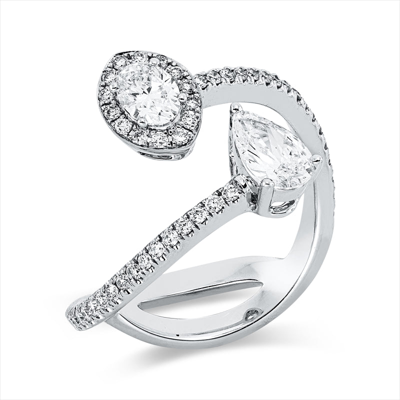 Ring    aus 750/-18 Karat Weißgold mit 51 Diamanten 0