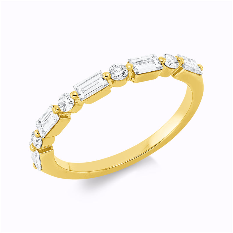Ring    aus 750/-18 Karat Gelbgold mit 9 Diamanten 0