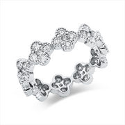 Ring    aus 750/-18 Karat Weißgold mit 50 Diamanten 1