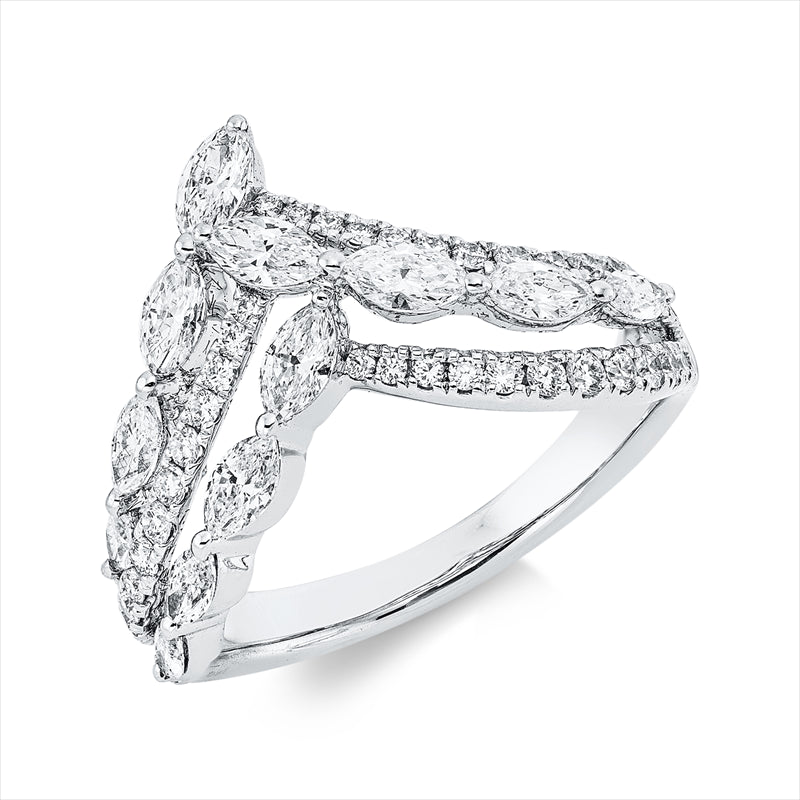 Ring    aus 750/-18 Karat Weißgold mit 63 Diamanten 1