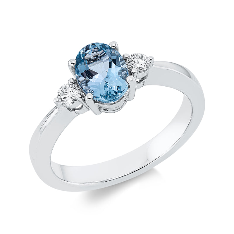 Ring mit Aquamarin  aus 750/-18 Karat Weißgold mit 2 Diamanten 0