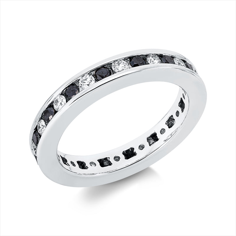 Ring    aus 750/-18 Karat Weißgold mit 32 Diamanten 0