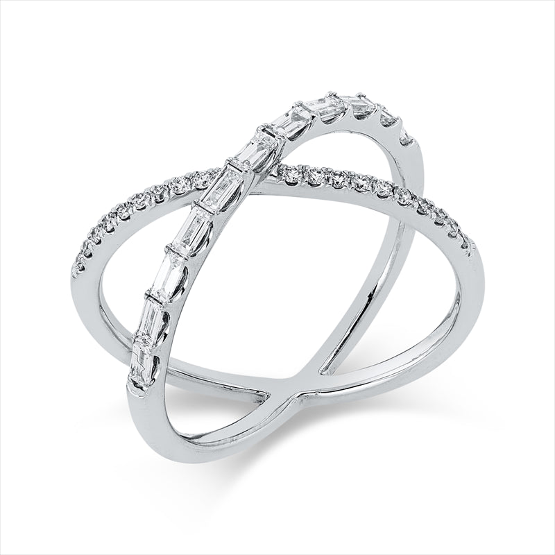 Ring    aus 750/-18 Karat Weißgold mit 31 Diamanten 0