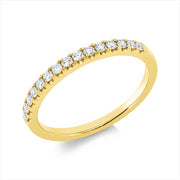 Ring    aus 750/-18 Karat Gelbgold mit 15 Diamanten 0