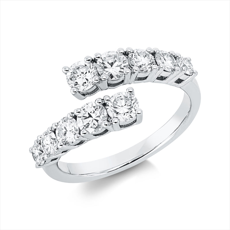 Ring    aus 750/-18 Karat Weißgold mit 10 Diamanten 1